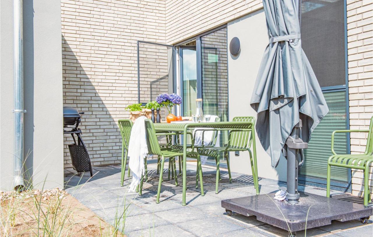 2 Bedroom Awesome Home In Lembruch-Duemmer See Экстерьер фото